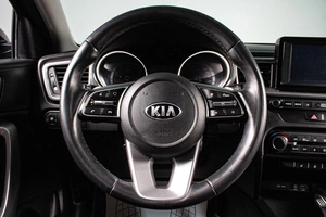 Универсал Kia Ceed 2019 года, 1679000 рублей, Сургут
