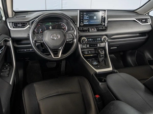 Внедорожник Toyota RAV4 2020 года, 3050000 рублей, Краснодар