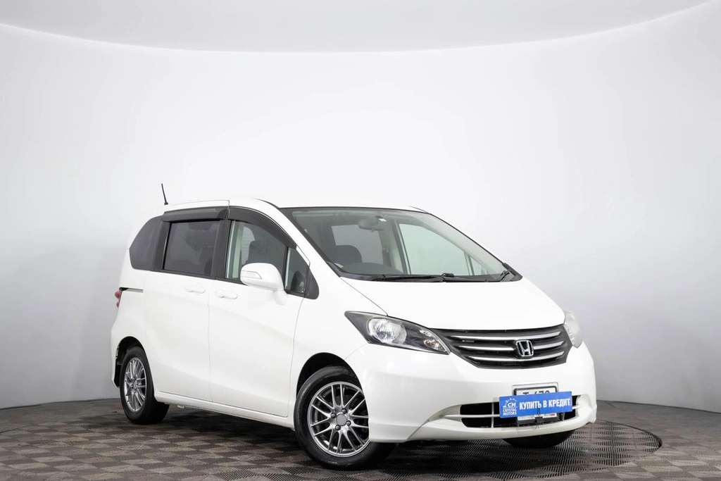 Минивэн Honda Freed 2010 года, 1149000 рублей, Пермь