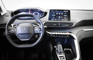 Внедорожник Peugeot 3008 2019 года, 1999000 рублей, Орёл