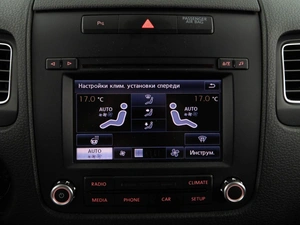 Внедорожник Volkswagen Touareg 2012 года, 1969050 рублей, Москва