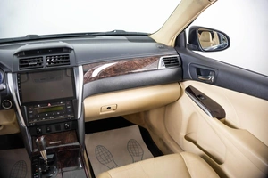 Седан Toyota Camry 2015 года, 1949000 рублей, Пермь