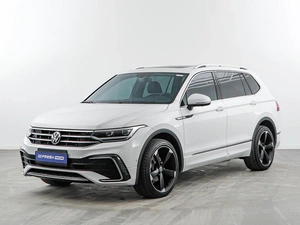 Внедорожник Volkswagen Tiguan 2021 года, 4107444 рублей, Москва