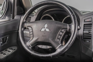 Внедорожник Mitsubishi Pajero 2011 года, 2139000 рублей, Томск