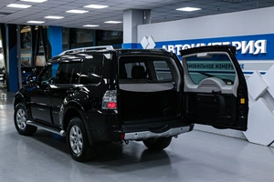 Внедорожник Mitsubishi Pajero 2011 года, 1848000 рублей, Солонцы