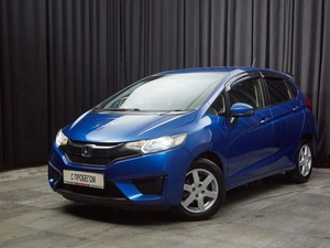 Хетчбэк Honda Fit 2017 года, 1067000 рублей, Красноярск