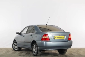 Седан Toyota Corolla 2003 года, 529000 рублей, Тюмень