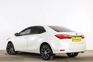 Седан Toyota Corolla 2013 года, 1379000 рублей, Тюмень