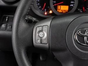 Внедорожник Toyota RAV4 2007 года, 1089000 рублей, Тюмень