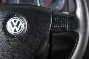 Минивэн Volkswagen Touran 2008 года, 799000 рублей, Пермь