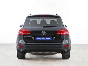 Внедорожник Volkswagen Touareg 2012 года, 1949046 рублей, Москва