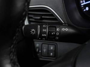 Седан Hyundai Solaris 2018 года, 1387000 рублей, Воронеж