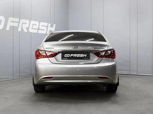 Седан Hyundai Sonata 2012 года, 1078000 рублей, Омск