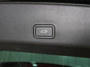 Внедорожник Geely Monjaro 2023 года, 3690000 рублей, Воронеж