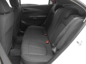 Седан Chevrolet Aveo 2012 года, 659000 рублей, Волгоград