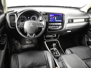 Внедорожник Mitsubishi Outlander 2020 года, 2552900 рублей, Казань