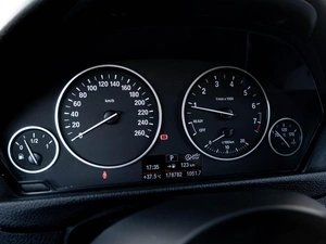 Седан BMW 3 серия 2014 года, 1550000 рублей, Краснодар