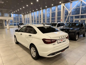 Седан ВАЗ (LADA) Vesta 2023 года, 1265000 рублей, Брянск