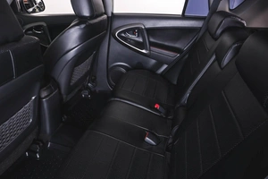 Внедорожник Toyota RAV4 2011 года, 1699000 рублей, Пермь