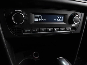 Седан Volkswagen Polo 2016 года, 1047000 рублей, Воронеж