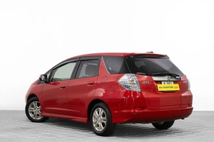 Универсал Honda Fit Shuttle 2012 года, 949000 рублей, Барнаул
