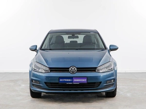 Хетчбэк Volkswagen Golf 2013 года, 1298999 рублей, Москва