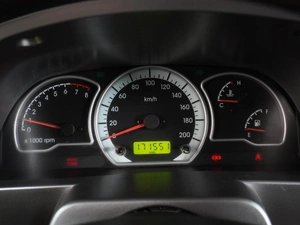 Седан Daewoo Nexia 2011 года, 379000 рублей, Воронеж