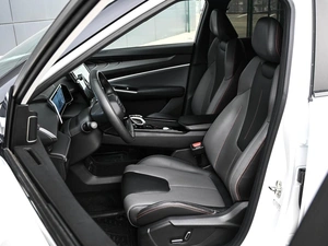 Внедорожник Geely Atlas 2023 года, 2399000 рублей, Кирилловка