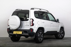Внедорожник ВАЗ (LADA) Niva Travel 2024 года, 1389000 рублей, Томск