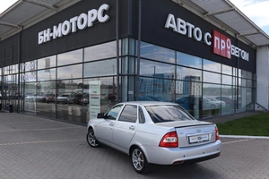 Универсал ВАЗ (LADA) Priora 2009 года, 430000 рублей, Мирное