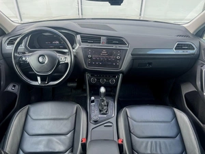 Внедорожник Volkswagen Tiguan 2017 года, 2550000 рублей, Брянск