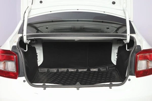 Седан Renault Logan 2018 года, 799000 рублей, Новосибирск