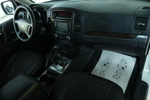 Внедорожник Mitsubishi Pajero 2009 года, 1699000 рублей, Омск