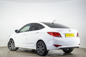 Седан Hyundai Solaris 2016 года, 689000 рублей, Оренбург