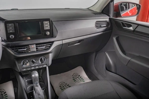 Лифтбек Volkswagen Polo 2020 года, 1629000 рублей, Томск