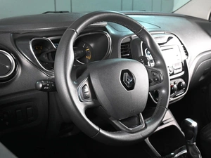 Внедорожник Renault Kaptur 2017 года, 1399000 рублей, Ростов-на-Дону