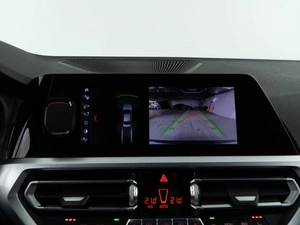 Седан BMW 3 серия 2019 года, 3498055 рублей, Москва