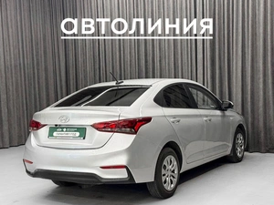 Седан Hyundai Solaris 2019 года, 960000 рублей, Красноярск