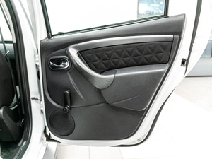 Внедорожник Renault Duster 2017 года, 1250000 рублей, Красноярск