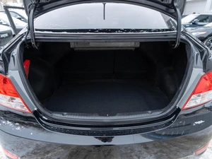 Седан Hyundai Solaris 2013 года, 819000 рублей, Саратов