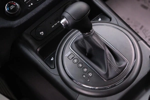 Внедорожник Kia Sportage 2013 года, 1399000 рублей, Омск
