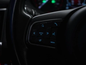 Внедорожник Jaguar E-Pace 2018 года, 2149501 рублей, Москва