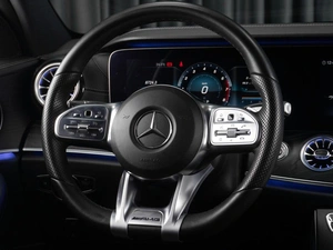 Седан Mercedes-benz E-класс 2018 года, 3498000 рублей, Тюмень