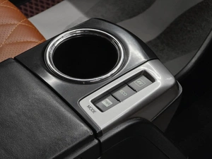 Универсал Toyota Prius Alpha 2015 года, 1300000 рублей, Красноярск