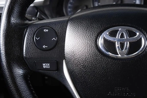 Седан Toyota Corolla 2013 года, 1329000 рублей, Пермь