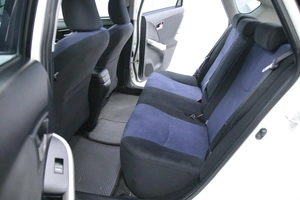 Лифтбек Toyota Prius 2012 года, 1088000 рублей, Солонцы