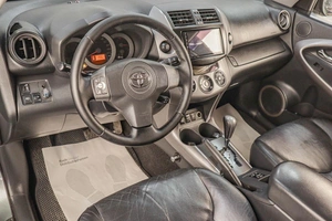 Внедорожник Toyota RAV4 2007 года, 1309000 рублей, Челябинск
