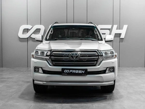 Внедорожник Toyota Land Cruiser 2016 года, 6500000 рублей, Тюмень