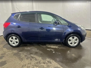 Минивэн Kia Venga 2011 года, 835000 рублей, Орёл