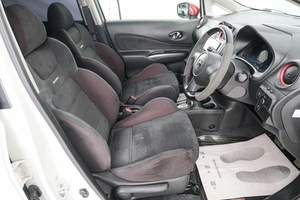 Хетчбэк Nissan Note 2015 года, 1099000 рублей, Красноярск